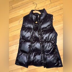 FABLETICS Black puffer vest